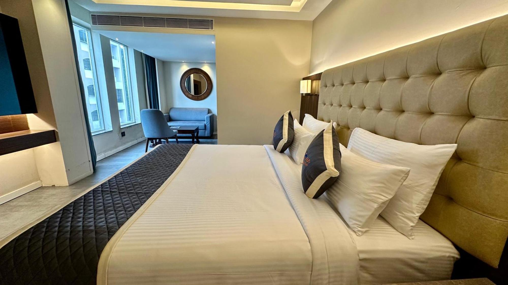 Hotel The Sea View, Mangaluru Exterior foto